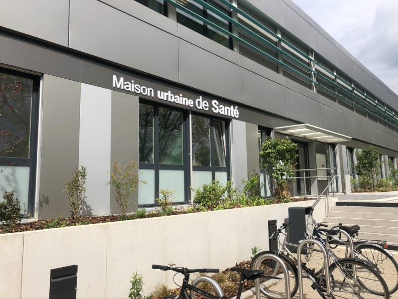 Signalétique éxterieur lettres découpées Alsace