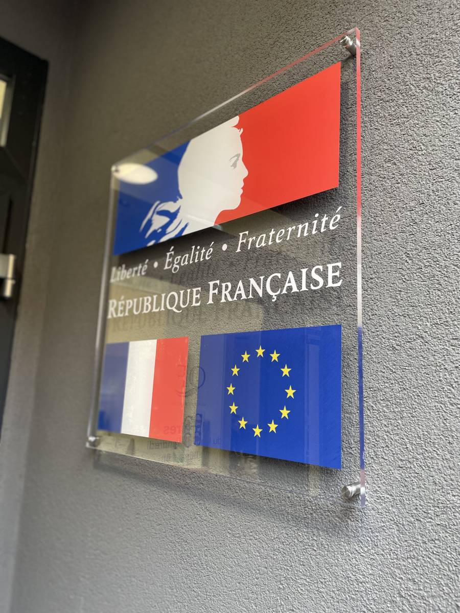 plaque murale plexiglas fixation entretoises